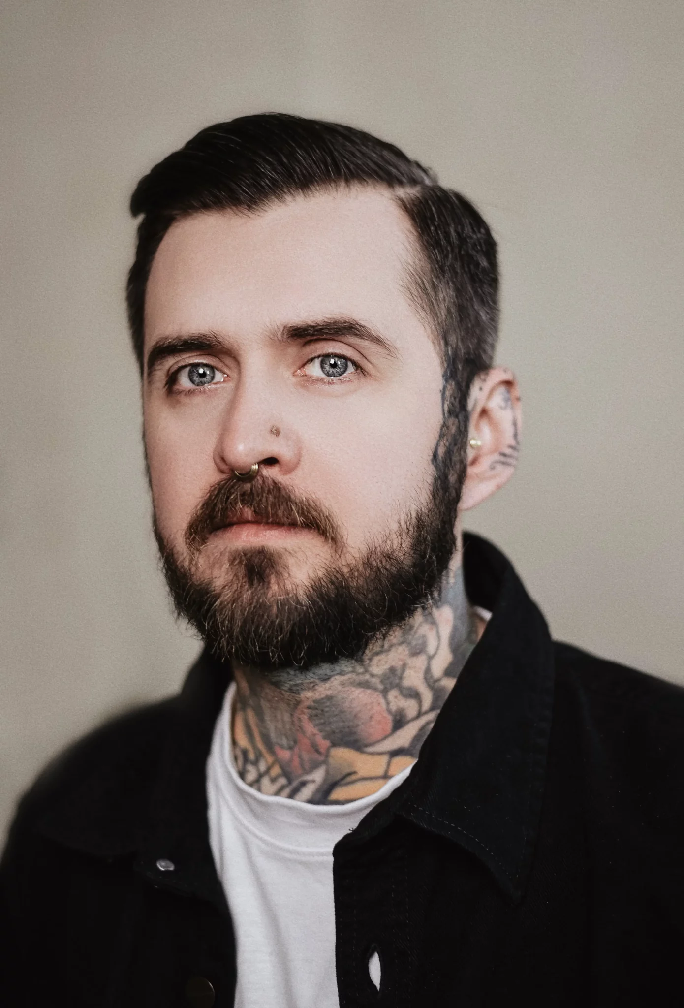 Marcin — piercer i współzałożyciel Piercee